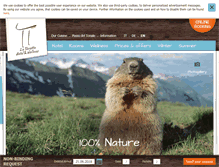 Tablet Screenshot of hotellatorretta.com